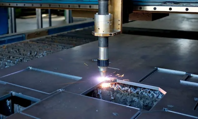 What is the disadvantage of plasma welding